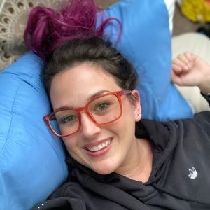 Meet your Posher, Olesia